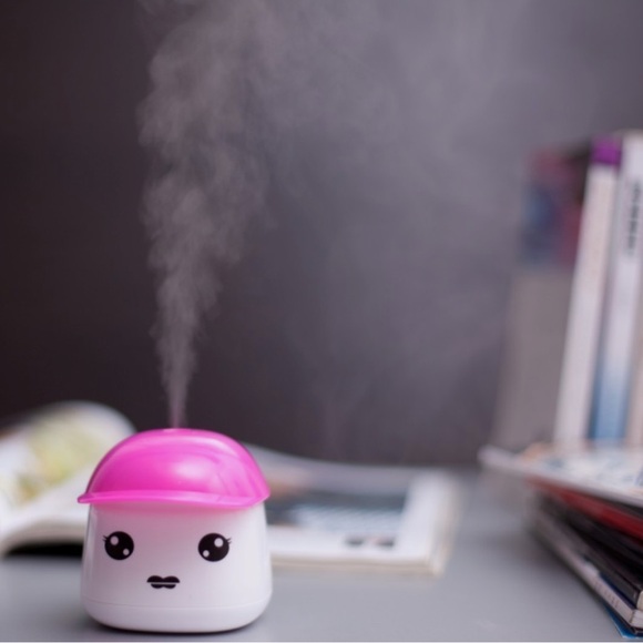 5/$15 NIB Mini Humidifier - Picture 1 of 16